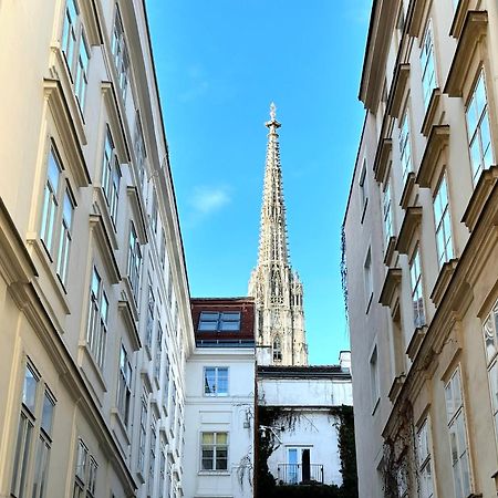 Central Stephansdom Apartment I Netflix I Self Check In Wien Eksteriør bilde