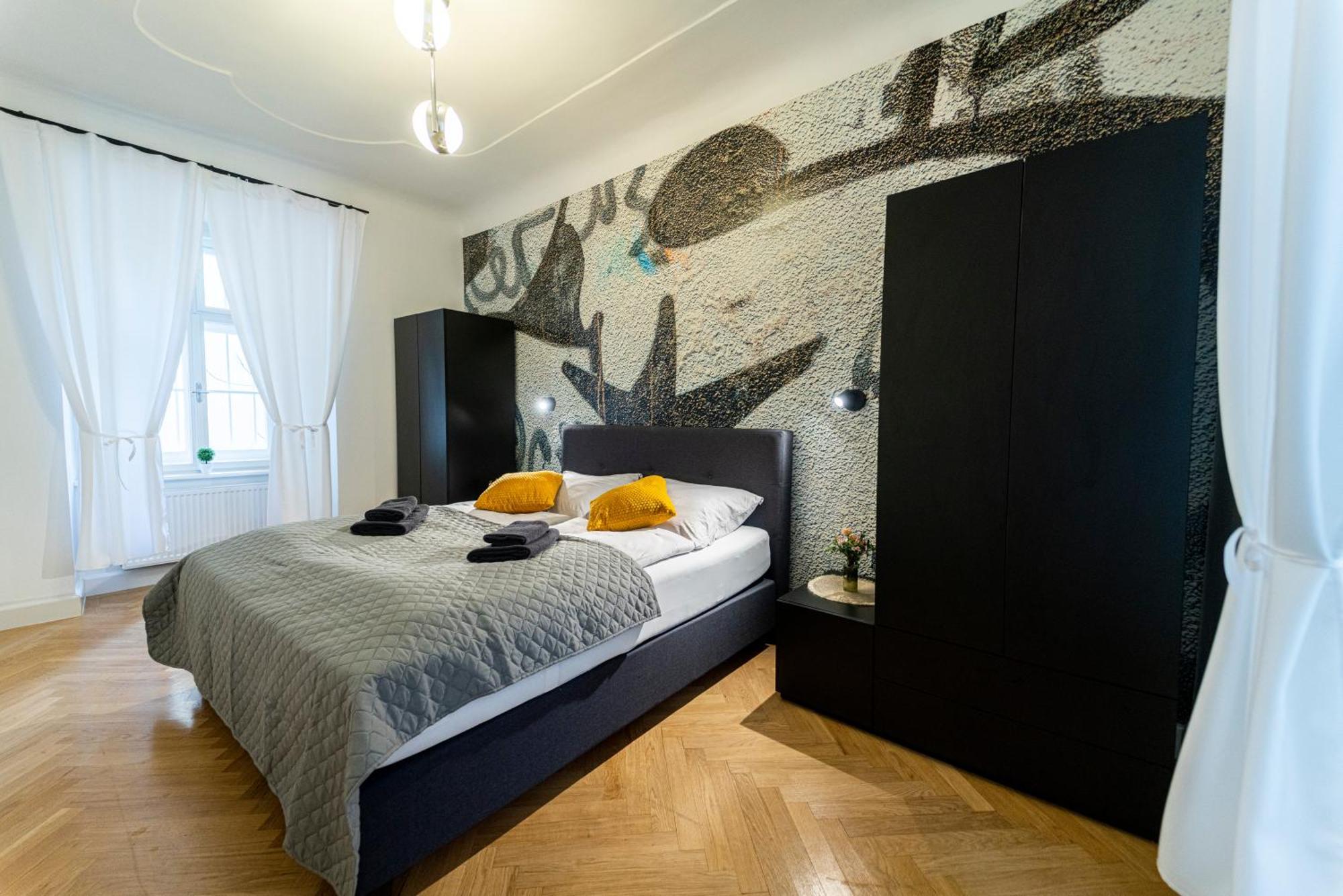 Central Stephansdom Apartment I Netflix I Self Check In Wien Eksteriør bilde